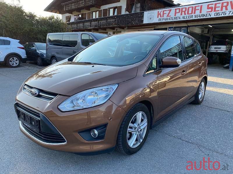 2013' Ford C-MAX photo #2