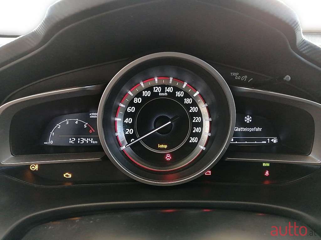 2016' Mazda Mazda3 photo #3