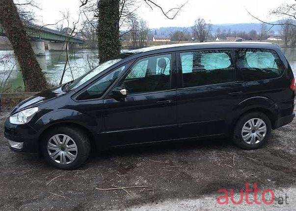 2009' Ford Galaxy photo #1