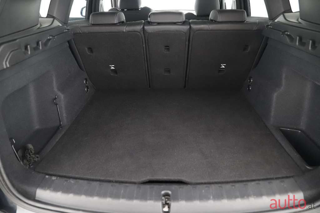 2023' BMW X1 photo #6