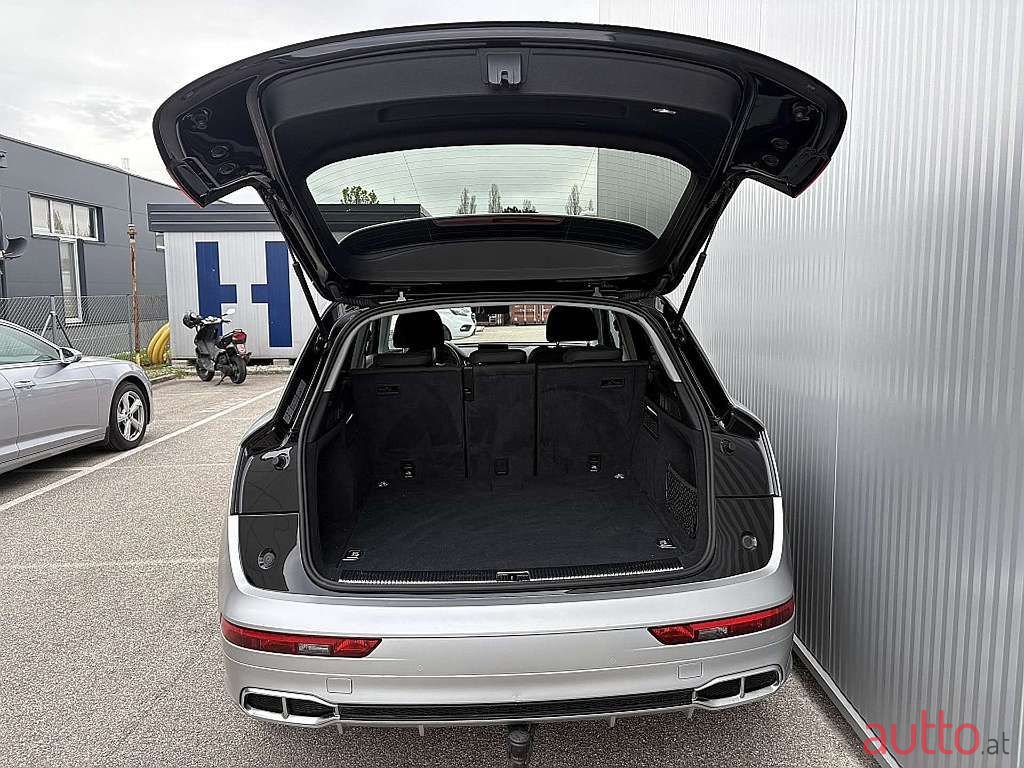 2021' Audi Q5 photo #6