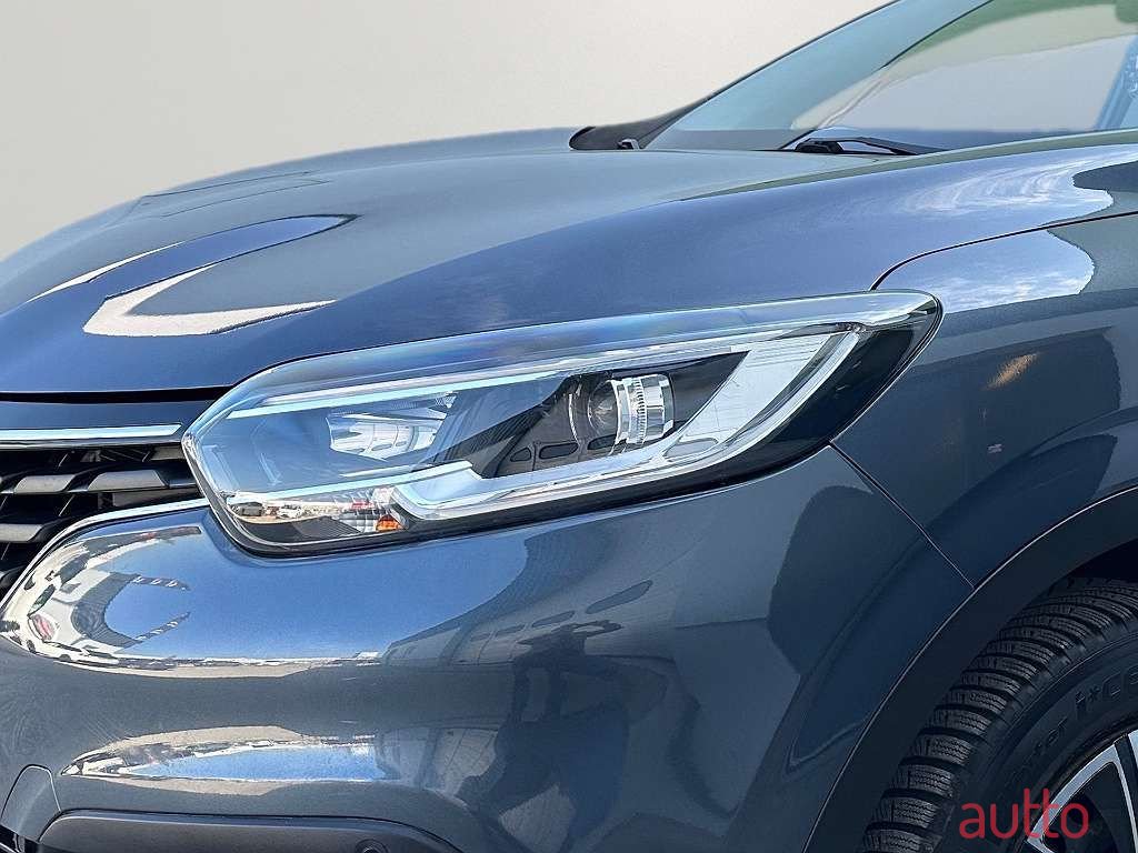 2016' Renault Kadjar photo #5