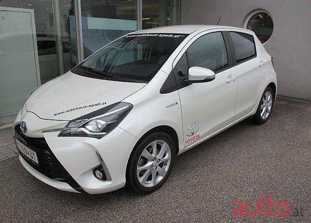 2018' Toyota Yaris photo #1
