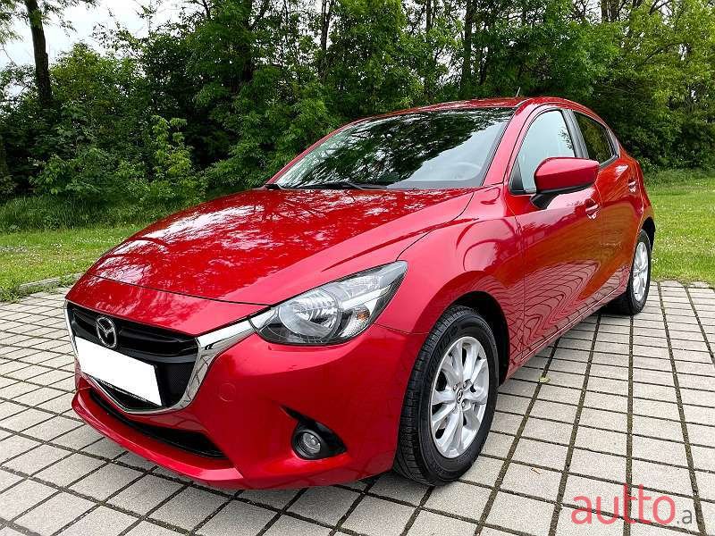 2016' Mazda Mazda2 photo #1