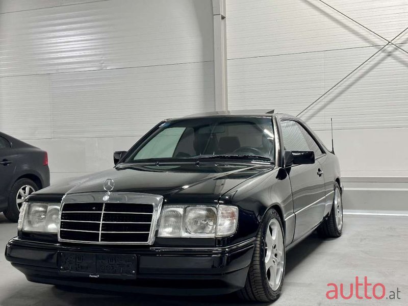 1993' Mercedes-Benz E-Klasse photo #4