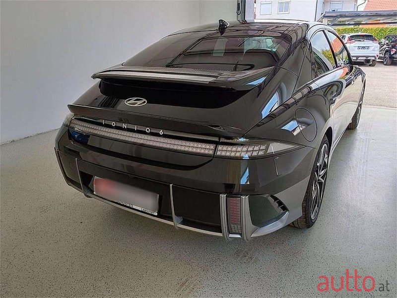 2023' Hyundai Ioniq 6 photo #5