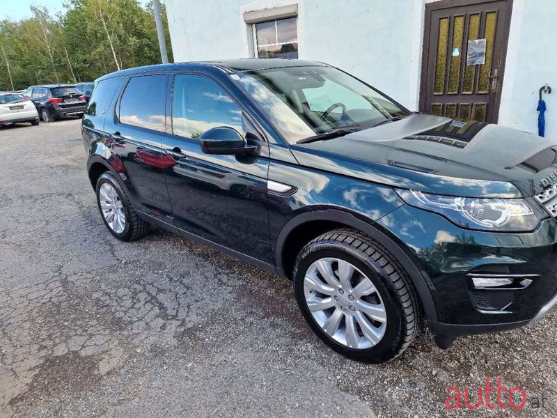 2016' Land Rover Discovery Sport photo #2