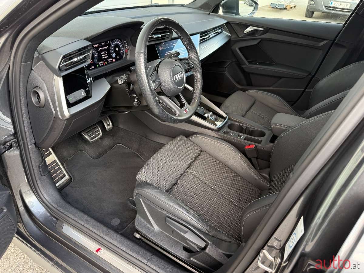 2022' Audi A3 photo #5