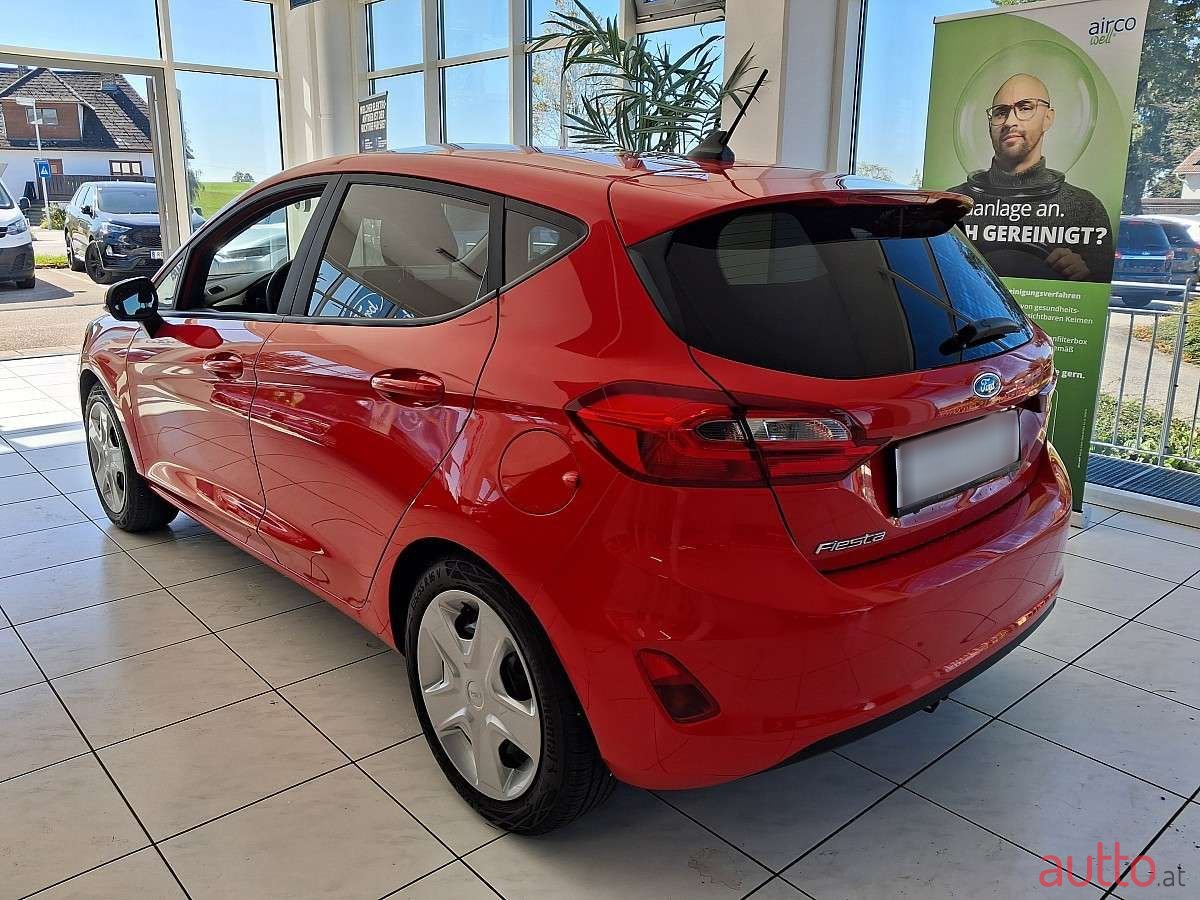 2020' Ford Fiesta photo #2