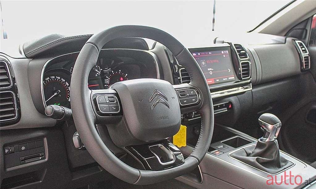 2022' Citroen C5 Aircross photo #4
