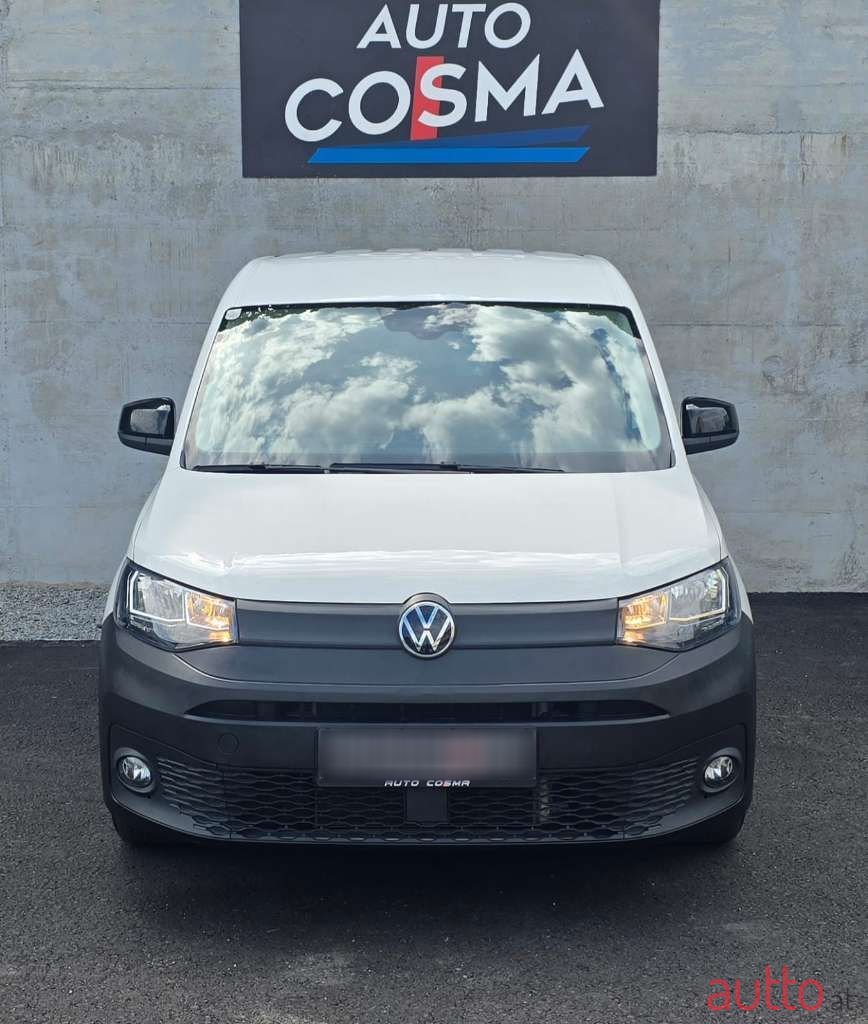2021' Volkswagen Caddy photo #2