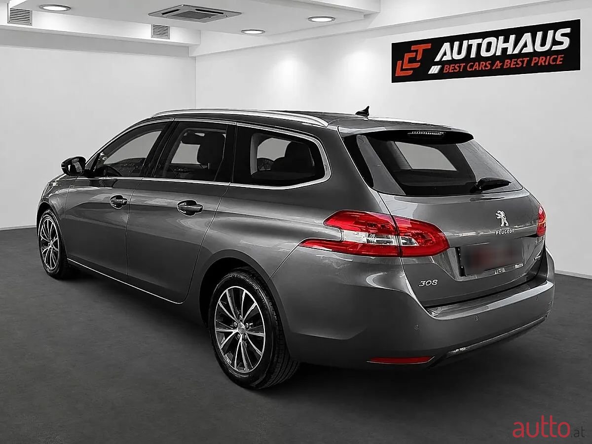 2016' Peugeot 308 photo #3