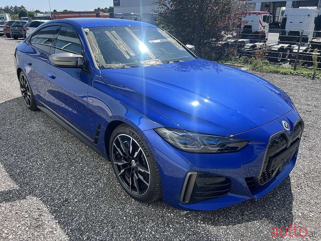 2023' BMW i4 photo #2