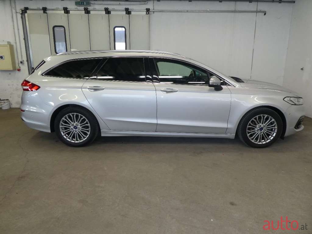 2022' Ford Mondeo photo #5