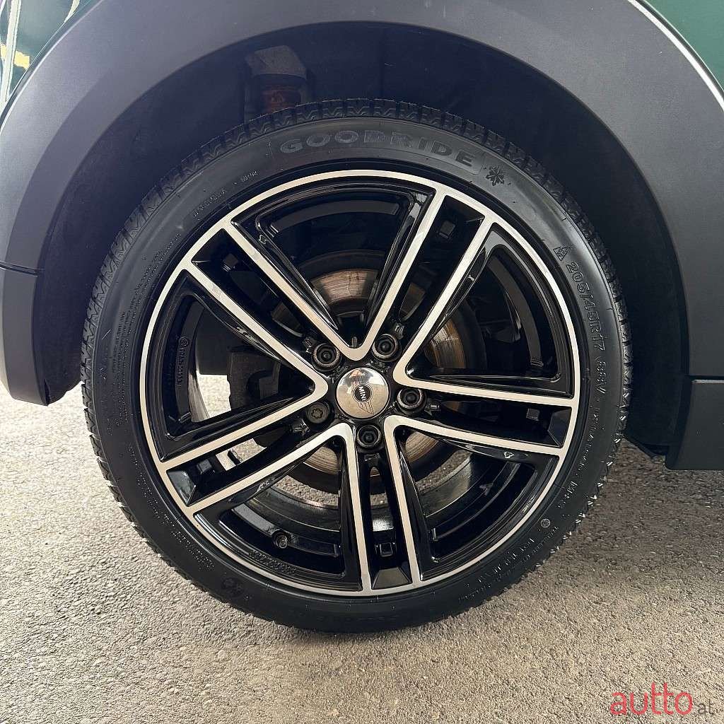 2018' MINI Cabrio photo #5