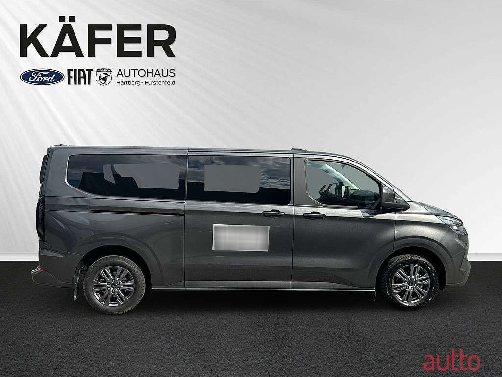 2024' Ford Tourneo photo #5