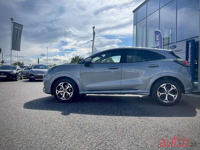 2024' Ford Puma photo #2