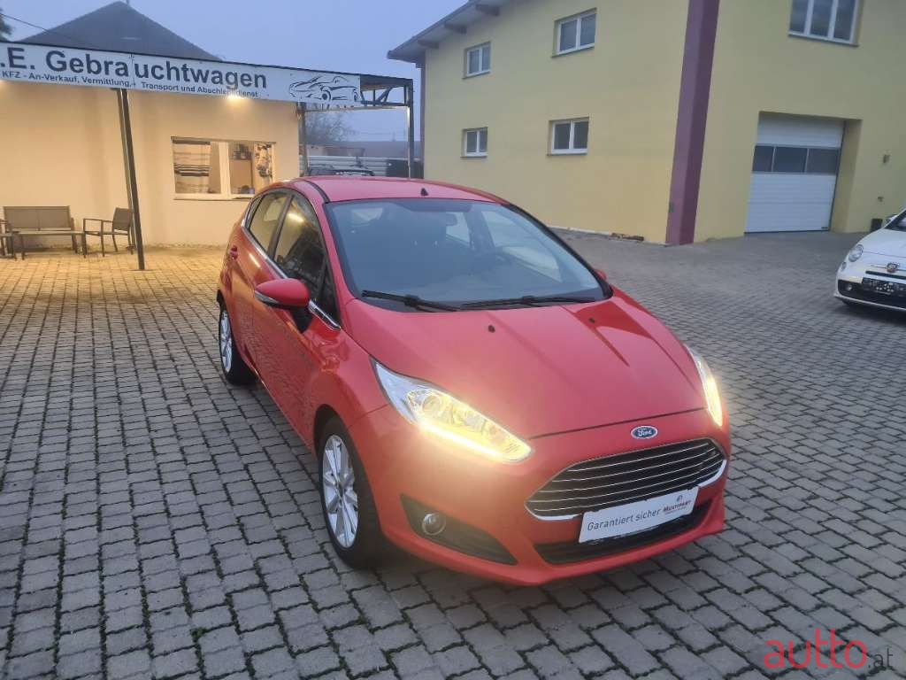 2016' Ford Fiesta photo #3