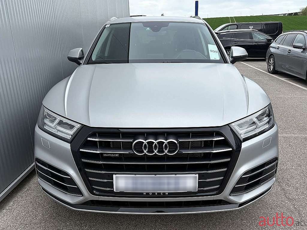 2021' Audi Q5 photo #2