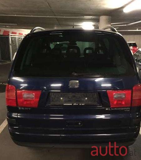 2002' SEAT Alhambra photo #1