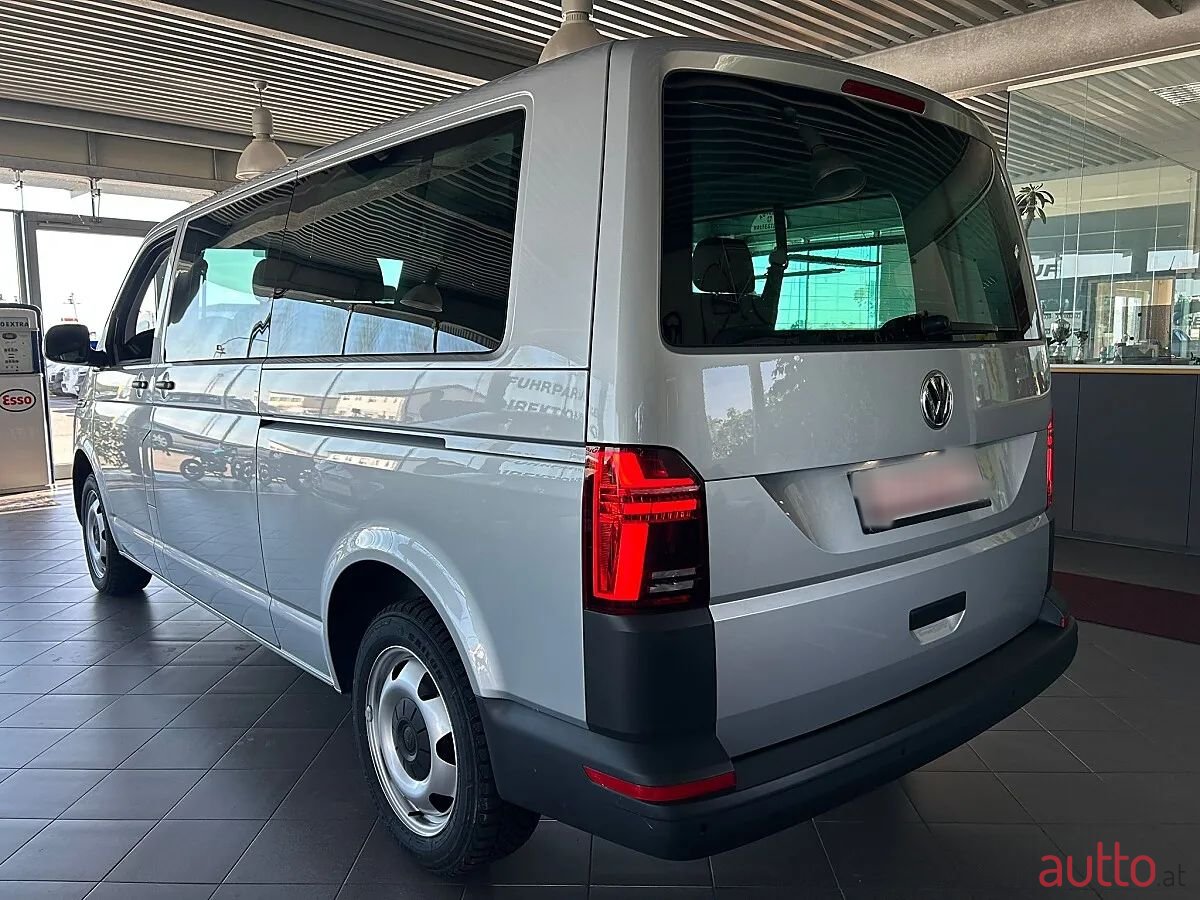 2022' Volkswagen T6 photo #6