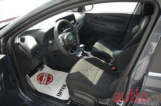 2022' Hyundai Bayon photo #6