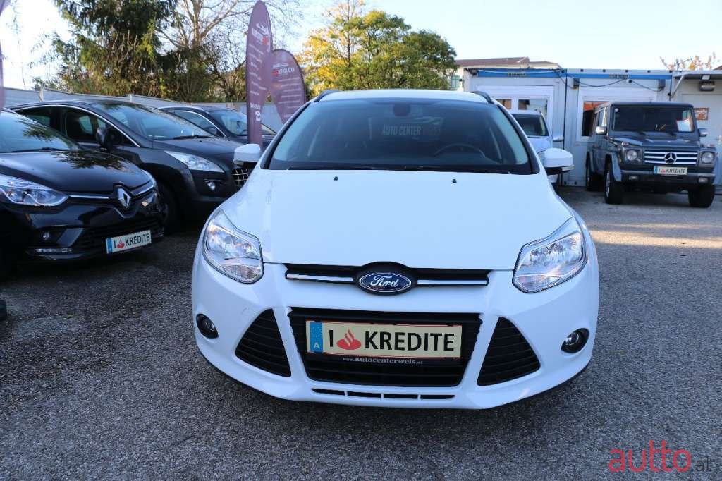 2013' Ford Focus photo #2