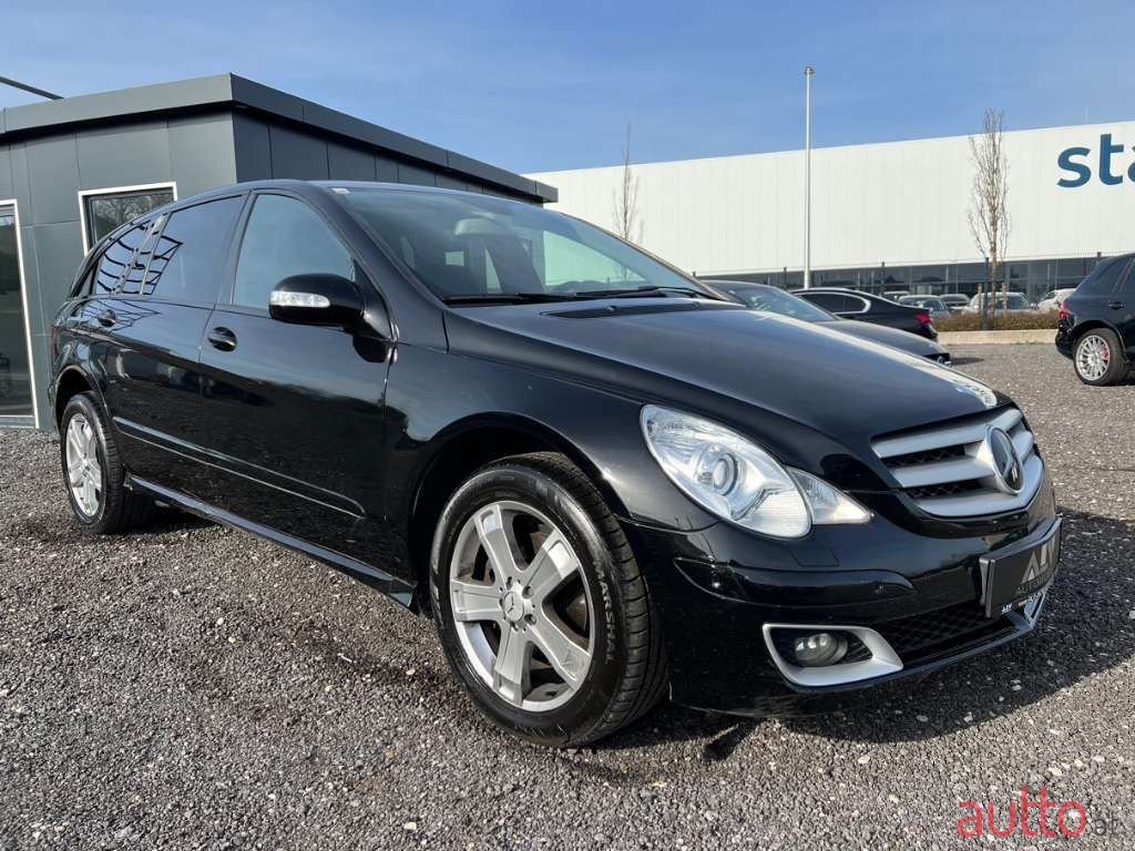 2007' Mercedes-Benz R-Klasse photo #1