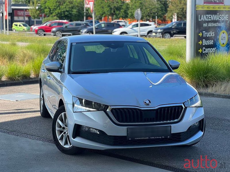 2020' Skoda Scala photo #2