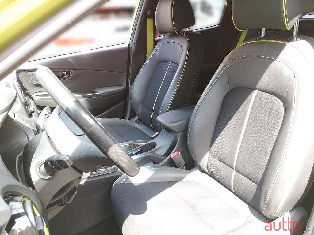 2017' Hyundai Kona photo #5