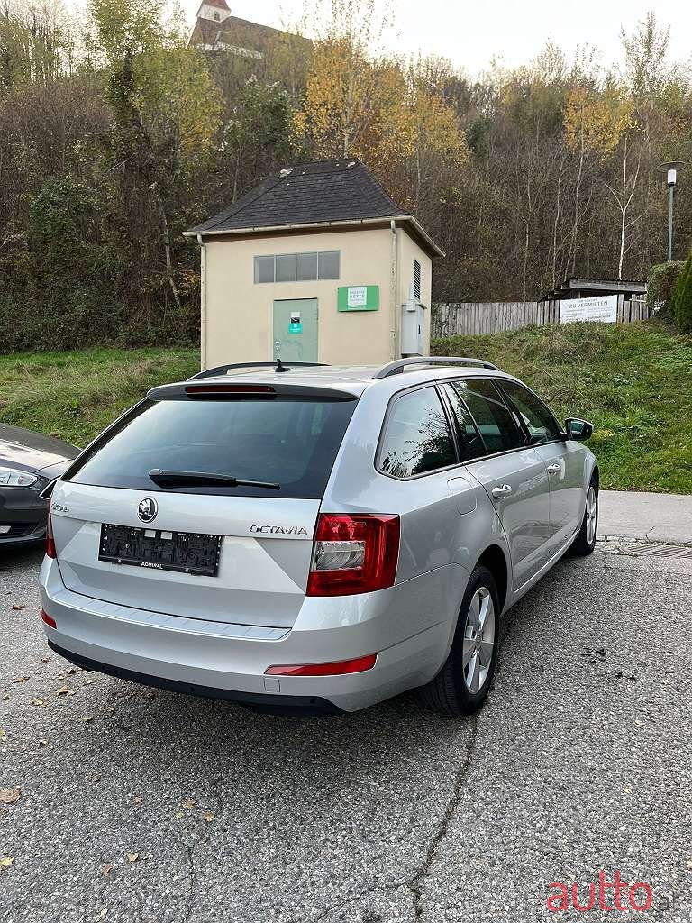 2014' Skoda Octavia photo #5