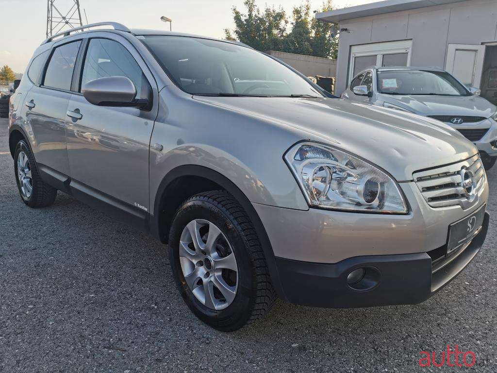 2010' Nissan Qashqai photo #1