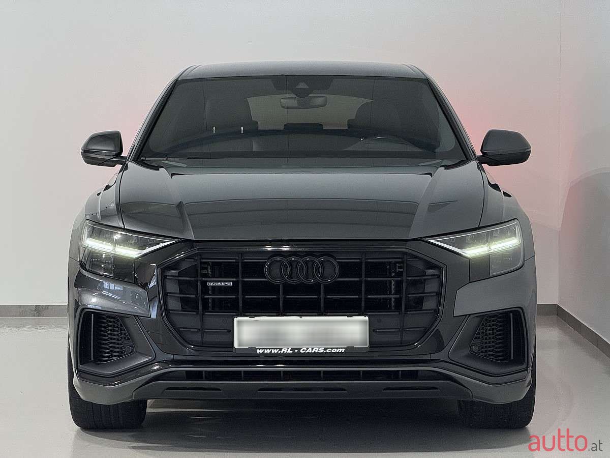 2021' Audi Q8 photo #3