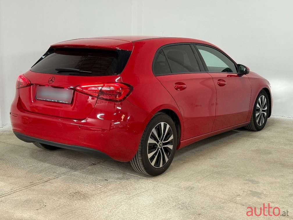 2018' Mercedes-Benz A-Klasse photo #4