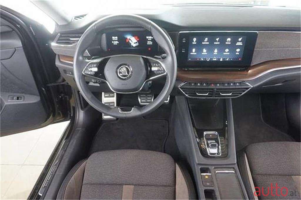2021' Skoda Octavia photo #5