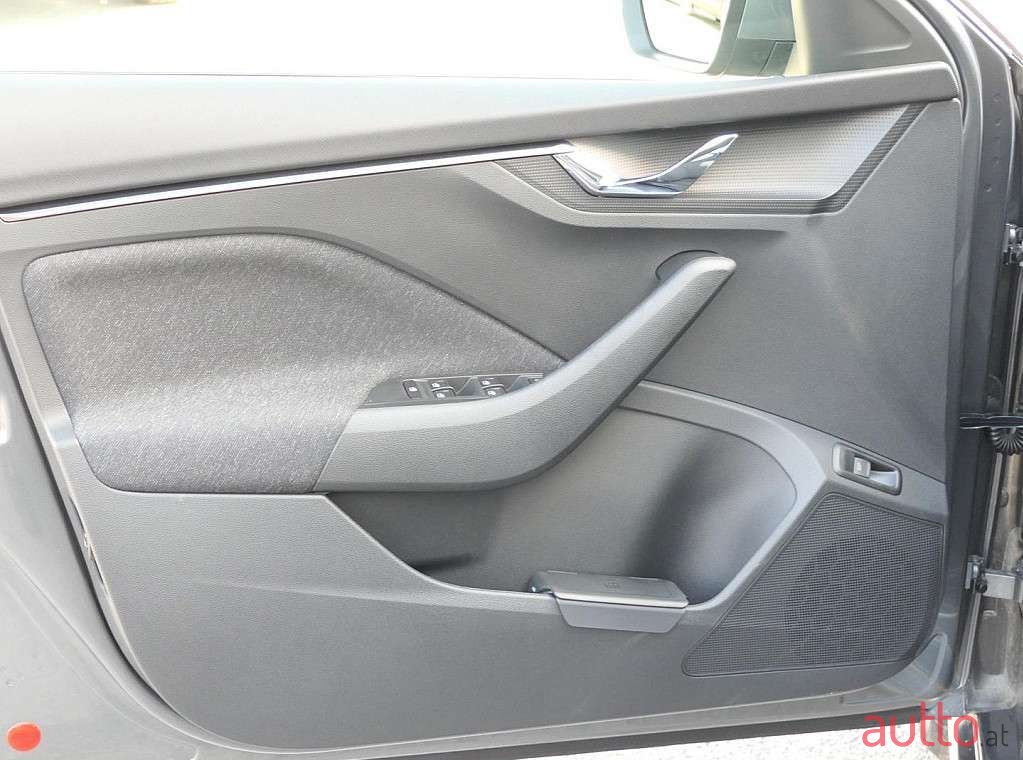 2023' Skoda Scala photo #5