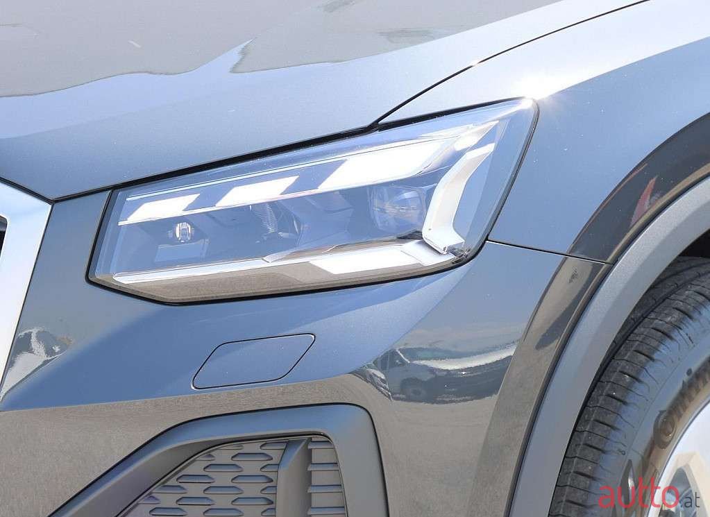2023' Audi Q2 photo #2