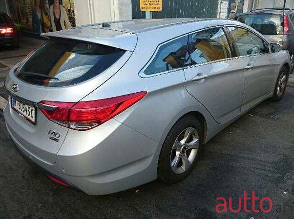 2011' Hyundai i40 photo #2