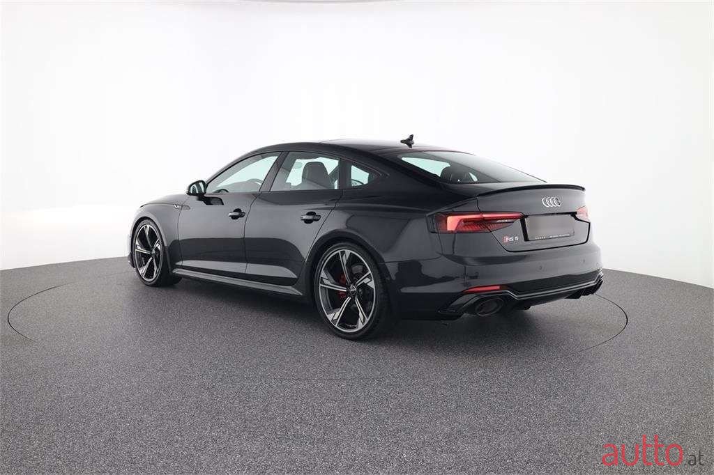 2019' Audi A5 photo #2