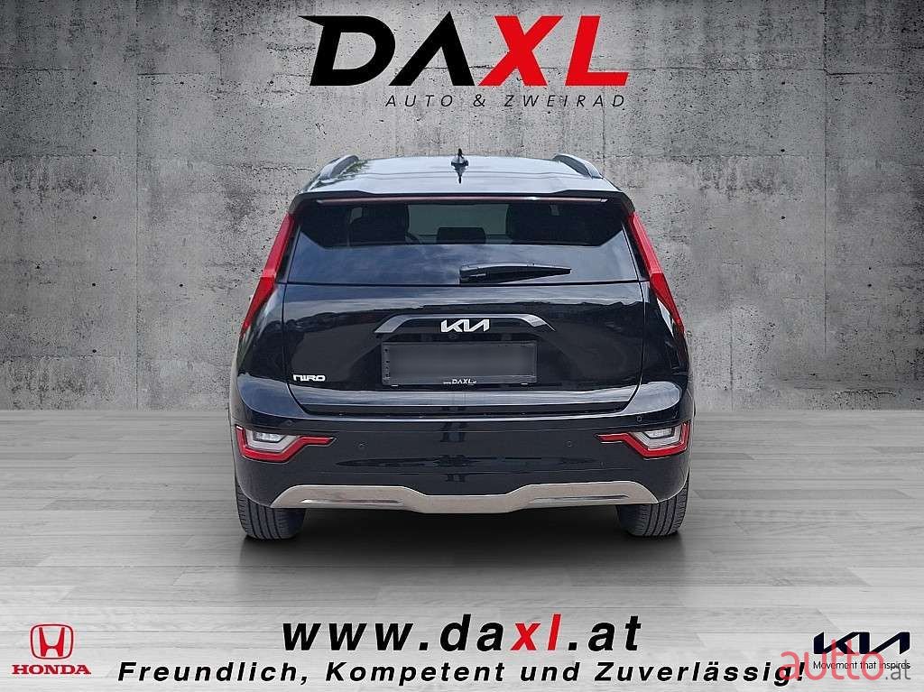 2023' Kia e-Niro photo #5