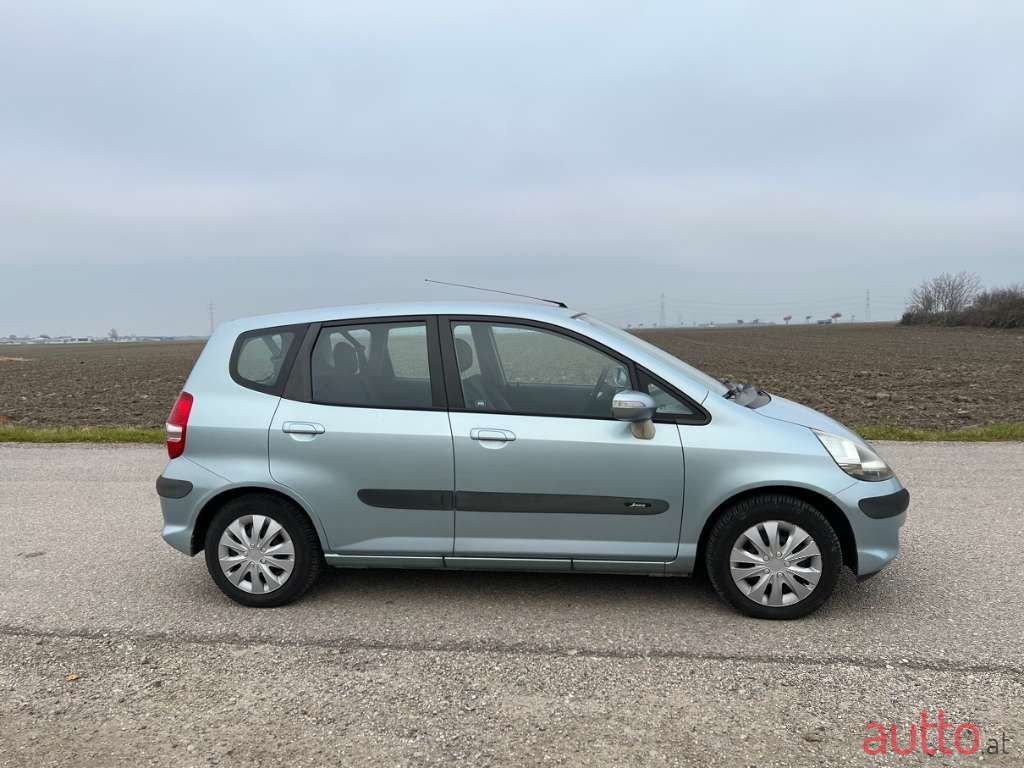 2006' Honda Jazz photo #5