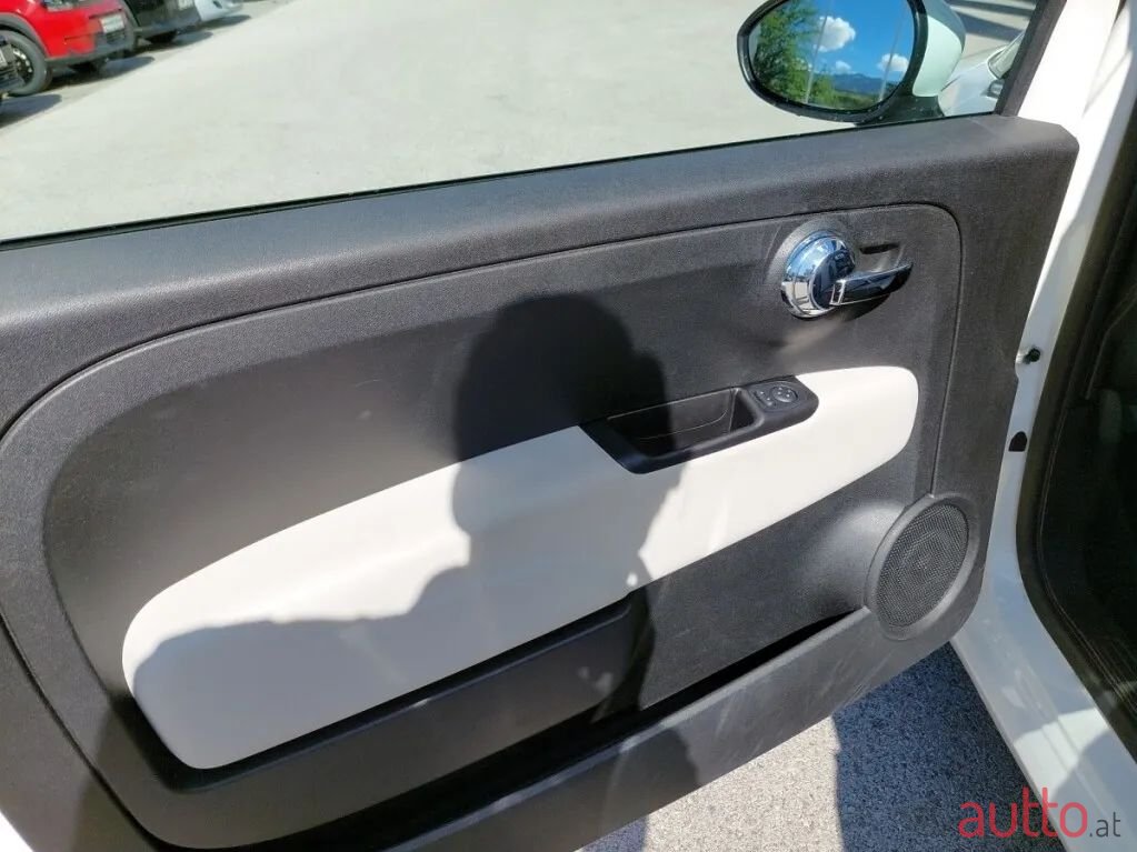 2022' Fiat 500 photo #4