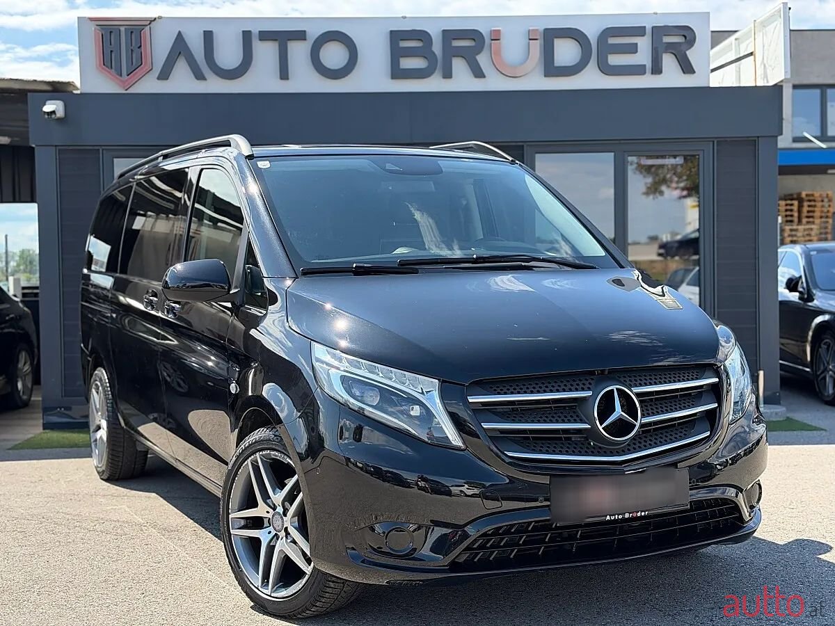 2017' Mercedes-Benz Vito photo #2