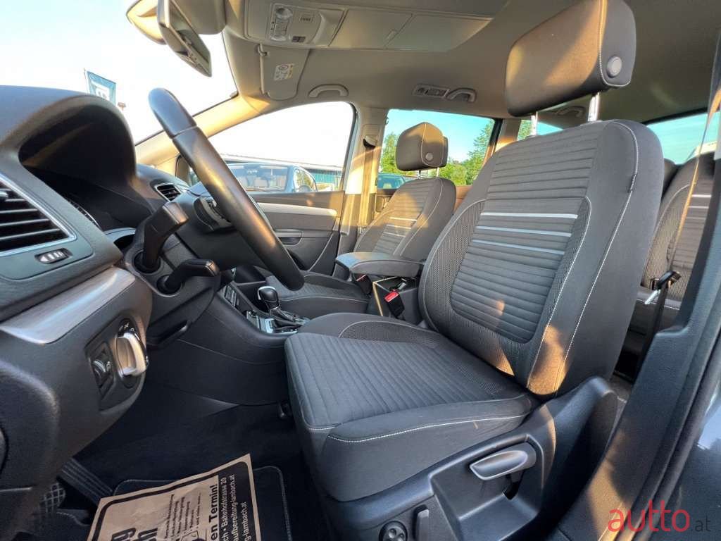 2014' Volkswagen Sharan photo #6