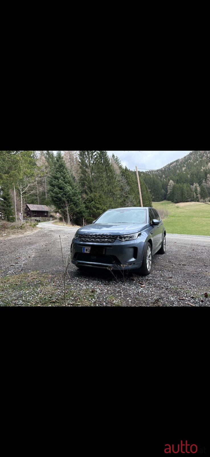 2021' Land Rover Discovery Sport P300e HSE R-Dynamic photo #3