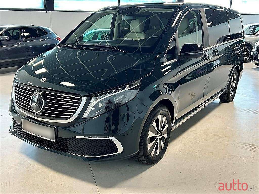 2023' Mercedes-Benz EQV photo #3