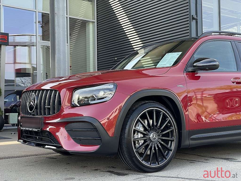 2022' Mercedes-Benz GLB photo #3
