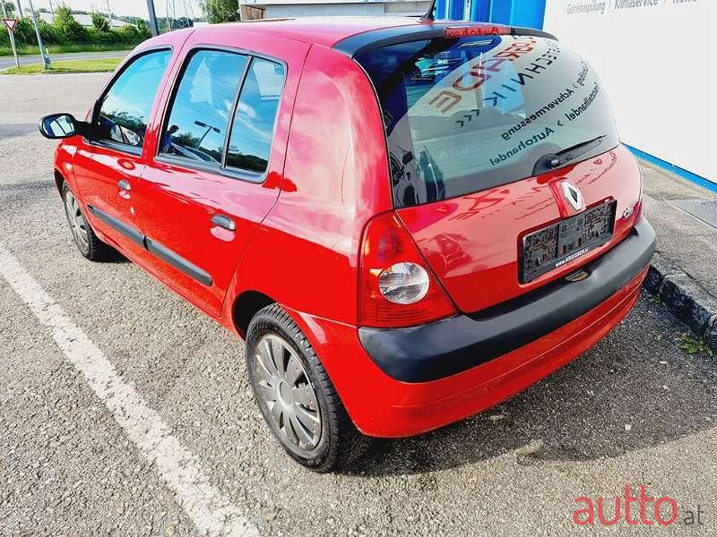 2003' Renault Clio photo #4