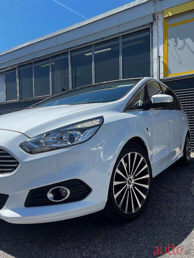 2018' Ford S-Max photo #3