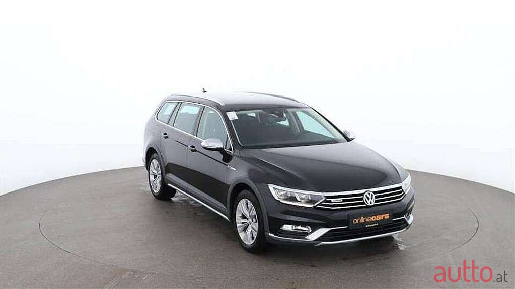 2018' Volkswagen Passat photo #6